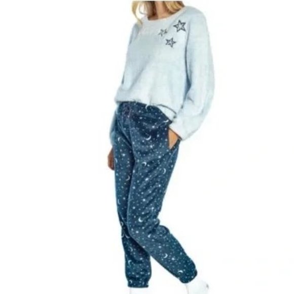 Wildfox Intimates & Sleepwear Wildfox Plush Celestial Lounge Set